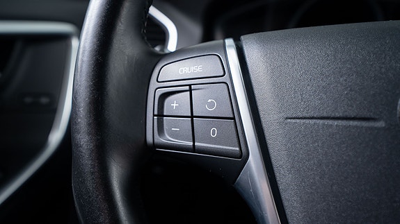 Volvo XC60 17 of 30