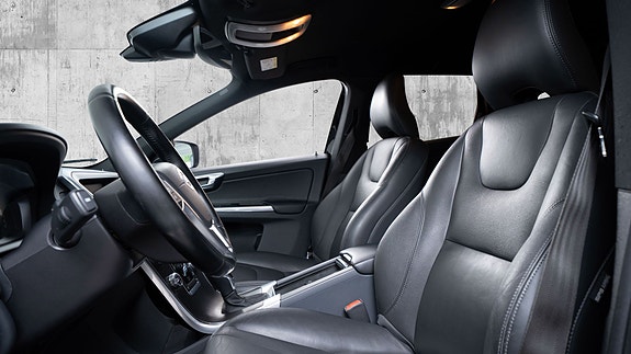 Volvo XC60 25 of 30