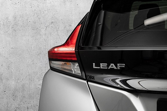 Nissan Leaf 8 of 26