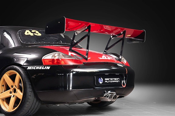 Porsche Boxster 12 of 30