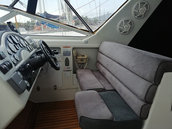 NY LAVERE  PRIS!!!  2 stk mercruiser 4.2 diesel MS230 med drev, transom++ 22 of 30