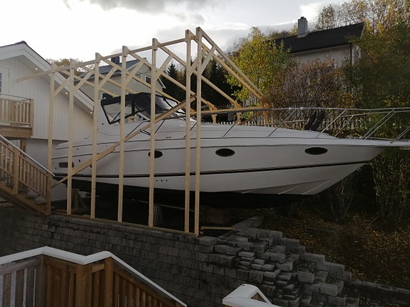 NY LAVERE  PRIS!!!  2 stk mercruiser 4.2 diesel MS230 med drev, transom++ 27 of 30