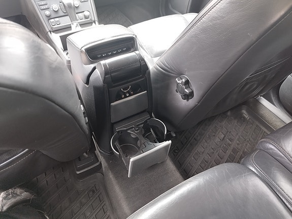 Volvo XC90 12 of 12