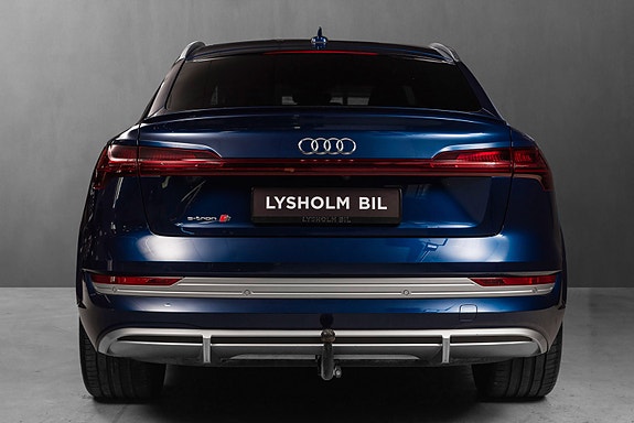 Audi e-tron S 5 of 5