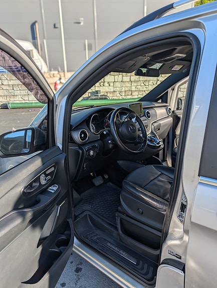 Mercedes-Benz V250 d 12 of 30