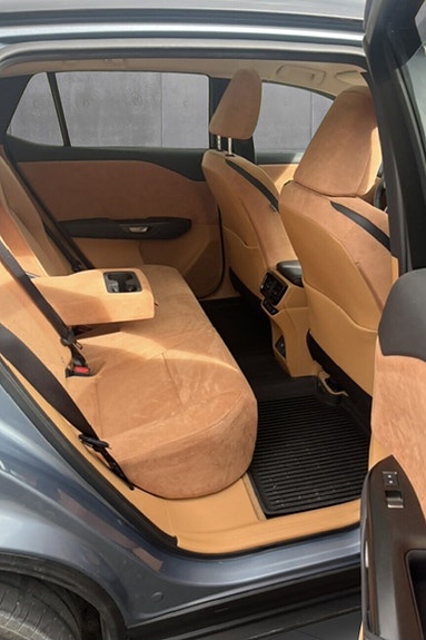 Lexus Rz450E 2023 photo 2