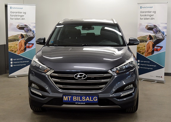 Hyundai Tucson 2 of 24