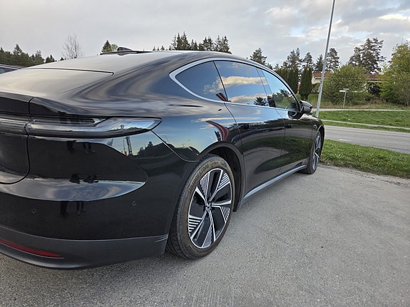 NIO ET7 14 of 16