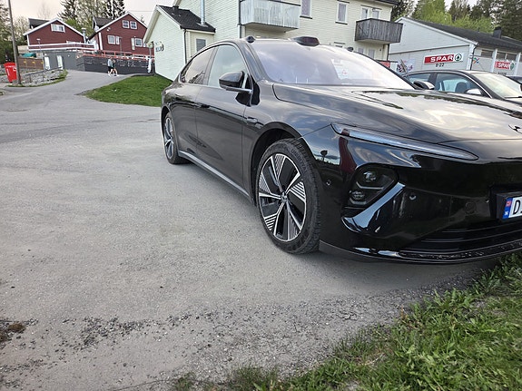 NIO ET7 9 of 16