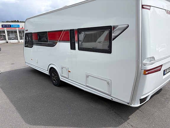 KABE ESTATE 560 GLE KS 16 of 16