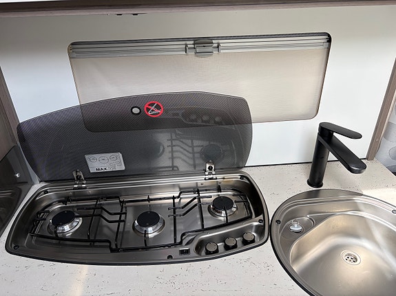 KABE ESTATE 560 GLE KS 13 of 16