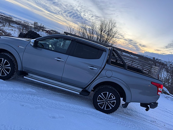 Mitsubishi L200 3 of 5