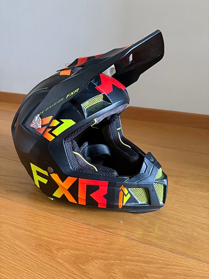 Product image 2 of 9