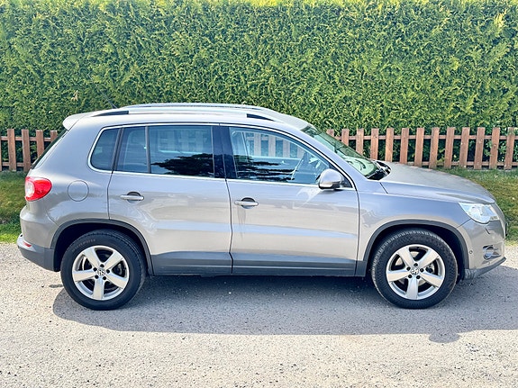 Volkswagen Tiguan 8 of 30