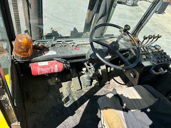 Volvo H 10 600 v 14 of 19
