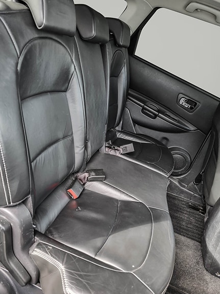 Nissan Qashqai+2 8 of 16