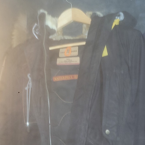 Product image 9 of 9