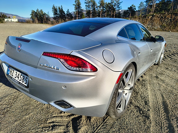 Fisker Karma 4 of 5