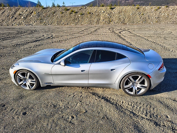 Fisker Karma 3 of 5