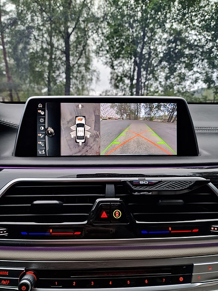 BMW 730d 14 of 15