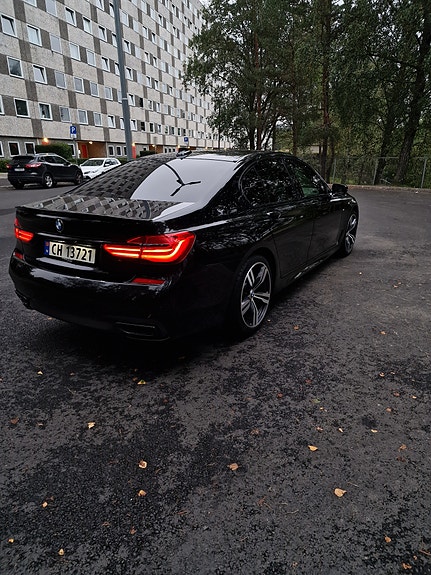 BMW 730d 6 of 15