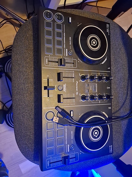 Product image 2 of 4