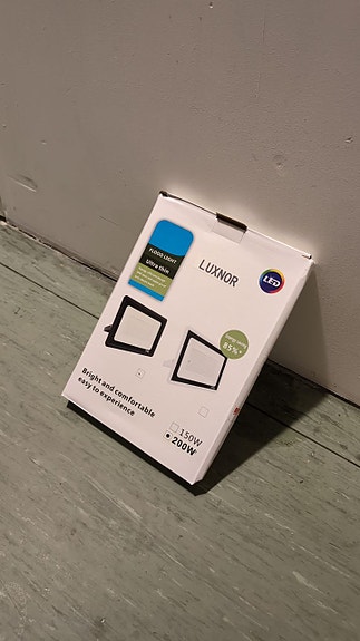 Product image 8 of 9