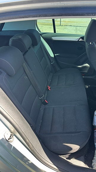 Volkswagen Golf VI 11 of 14