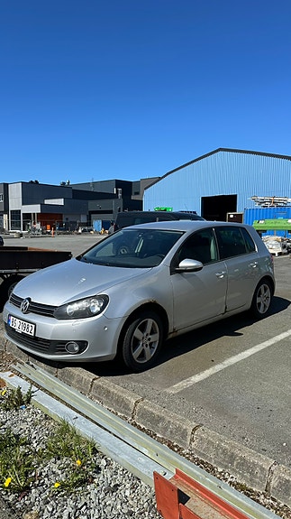 Volkswagen Golf VI 3 of 14