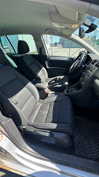 Volkswagen Golf VI 12 of 14