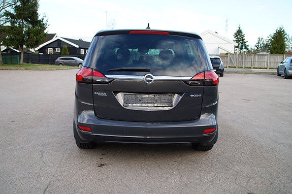 Opel Zafira Tourer 3 of 5