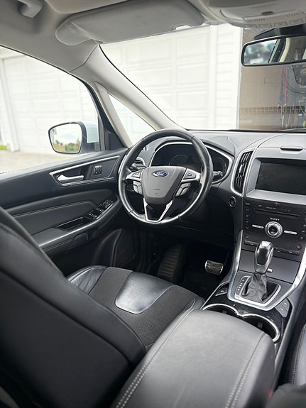 Ford S-MAX 10 of 19