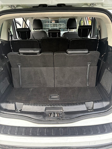 Ford S-MAX 14 of 19