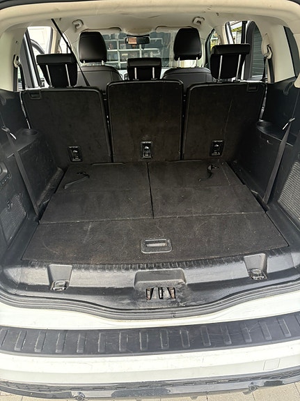 Ford S-MAX 13 of 19