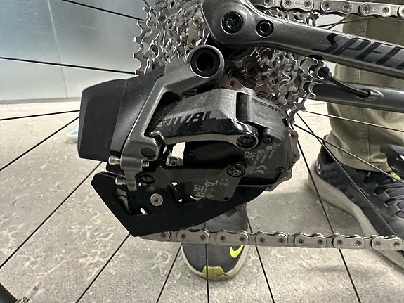 Product image 6 of 9