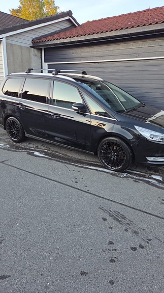Ford Galaxy 4 of 5