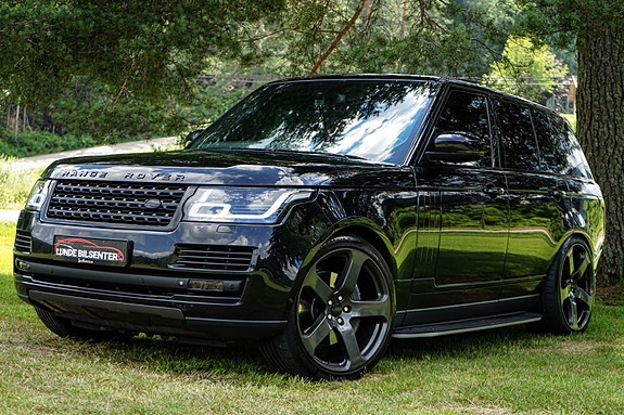 Land Rover Range Rover 2 of 5
