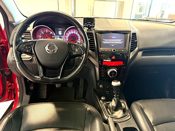 SsangYong XLV 13 of 15