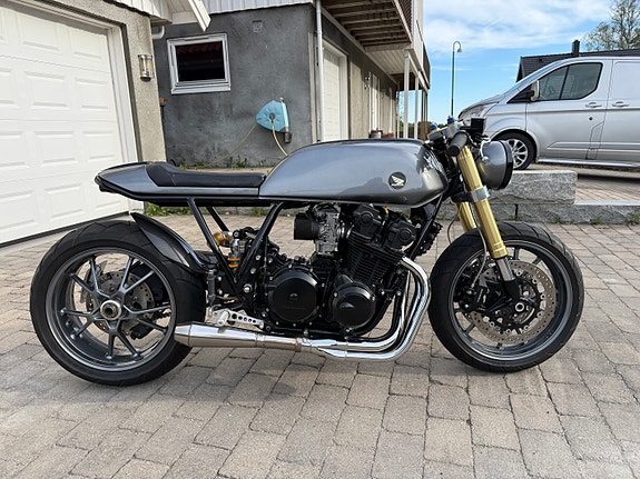 Honda CB 900F Cafe Racer