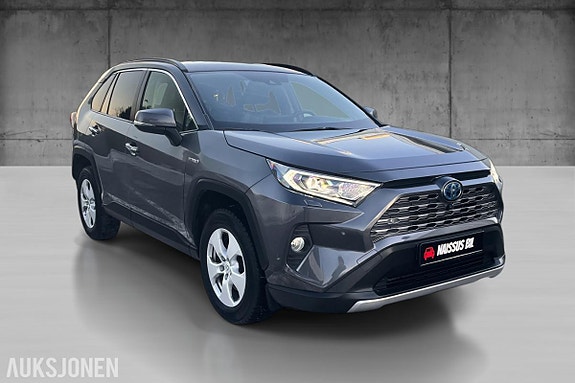 Toyota RAV4 3 of 30