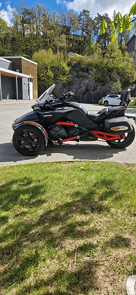 Can-Am Spyder F3-S 4 of 17