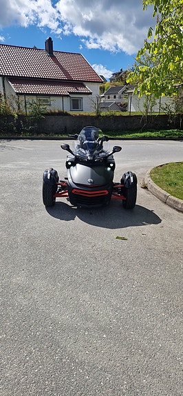 Can-Am Spyder F3-S 5 of 17