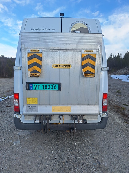 Ford Transit 3 of 12