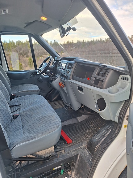 Ford Transit 5 of 12