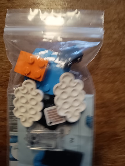 Product image 8 of 9