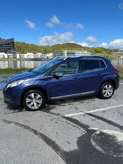 Peugeot 2008 2 of 16