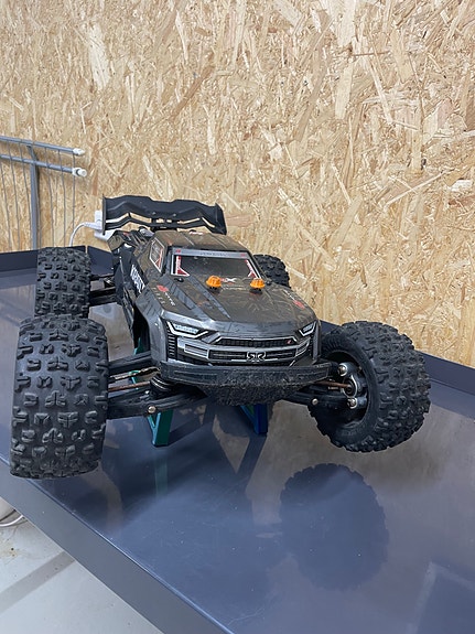 Product image 2 of 9
