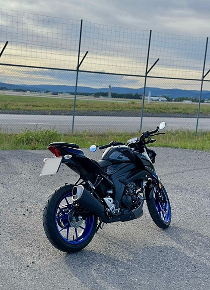 Suzuki GSX-S 125 3 of 5