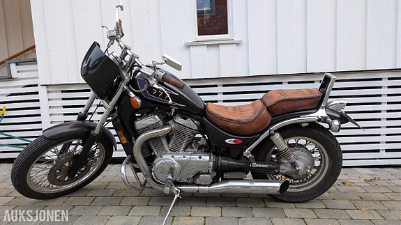 Suzuki VS 700 Intruder