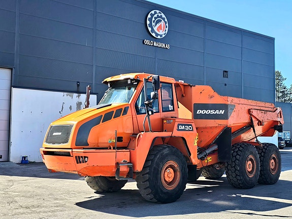 Doosan DA30, 2012 modell, 6X6, 14460 timer, Registrer.
